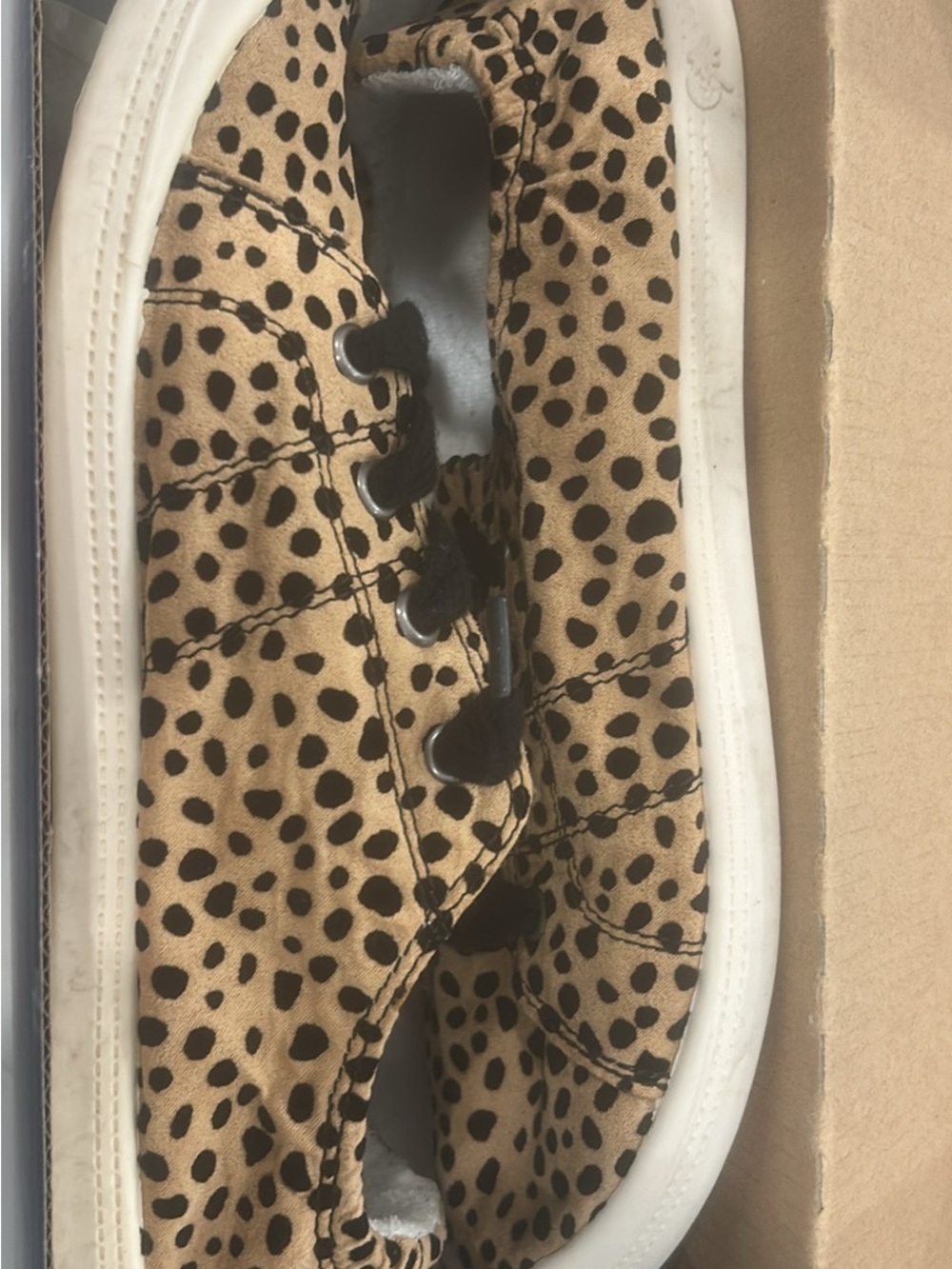 Leopard Print Casual Sneakers with Black Laces - Picture 2 of 3